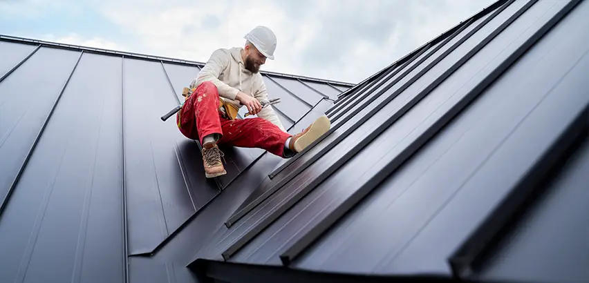 Professional Roof Valley Installation Services in Sun Prairie, WI
