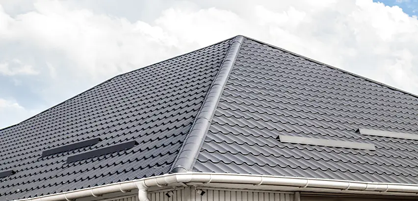 Roof Gully Repair in Sun Prairie